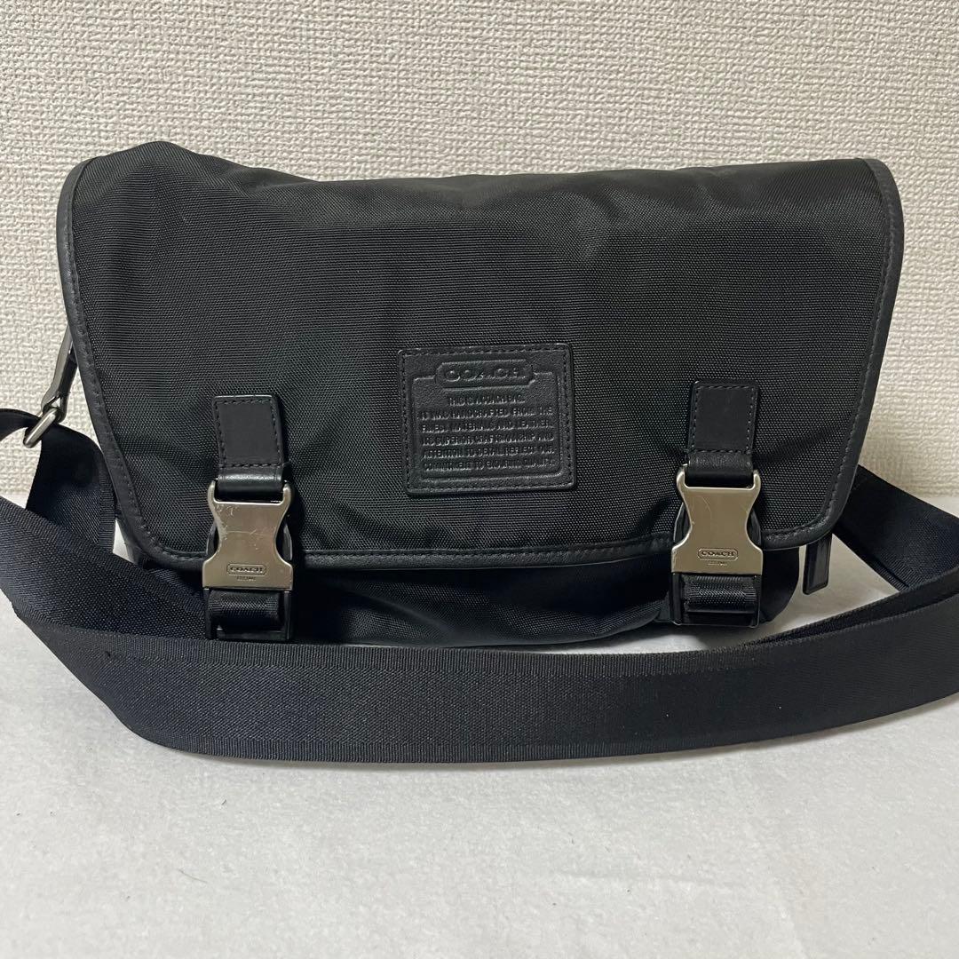 COACH コーチ ボイジャー メッセンジャーバッグ 黒 ショルダーバッグ