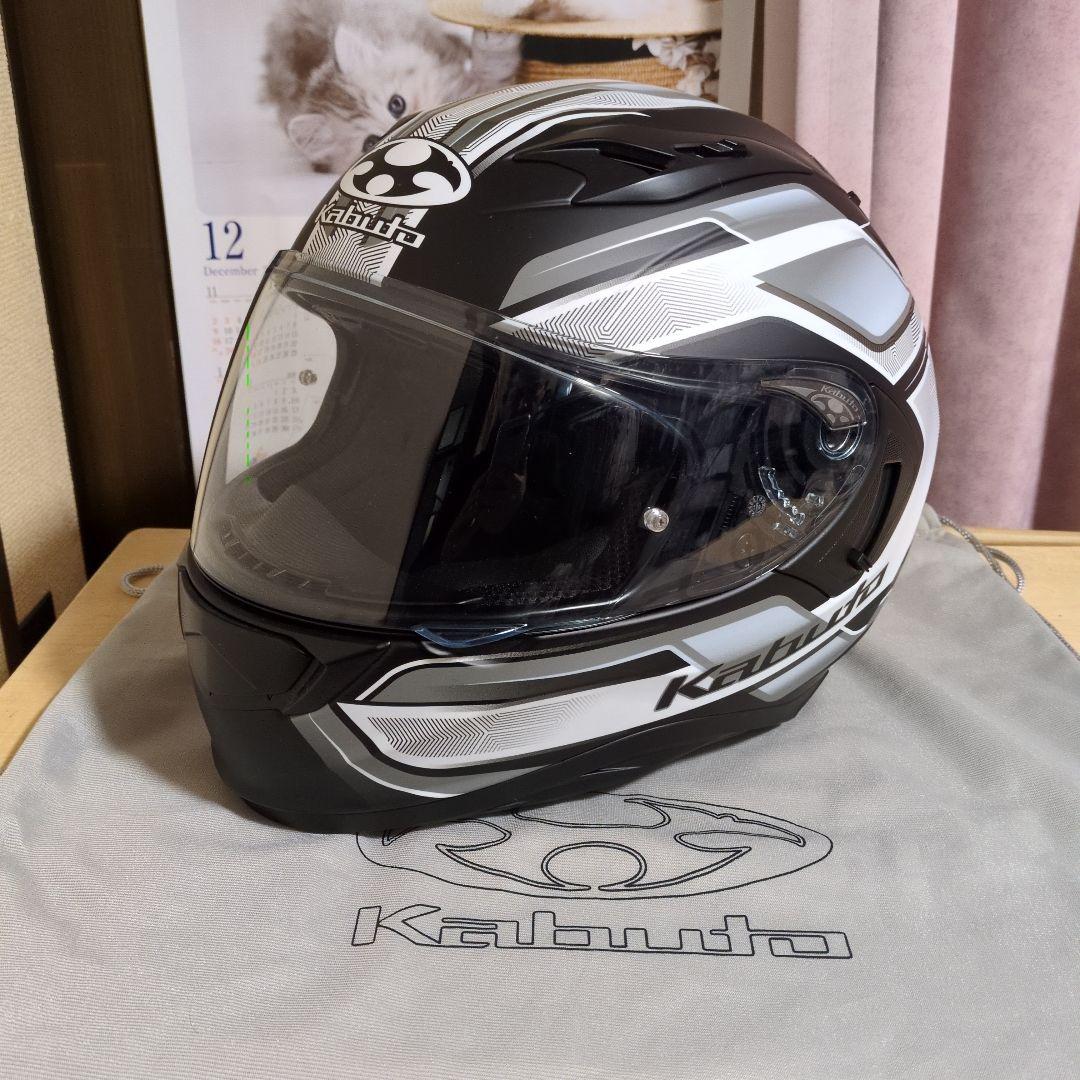 OGK KABUTO KAMUI3　Mサイズ　インナーバイザー搭載　送料込