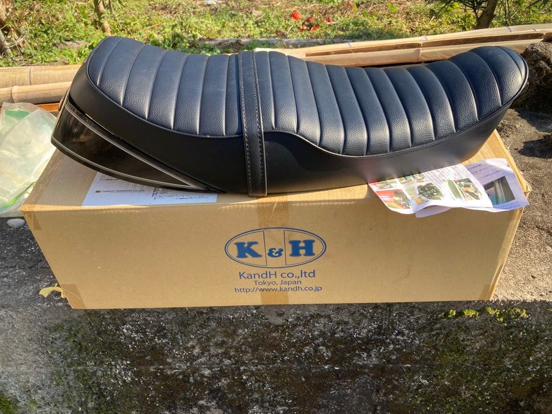 SR400キャブ車用　K &Hシート