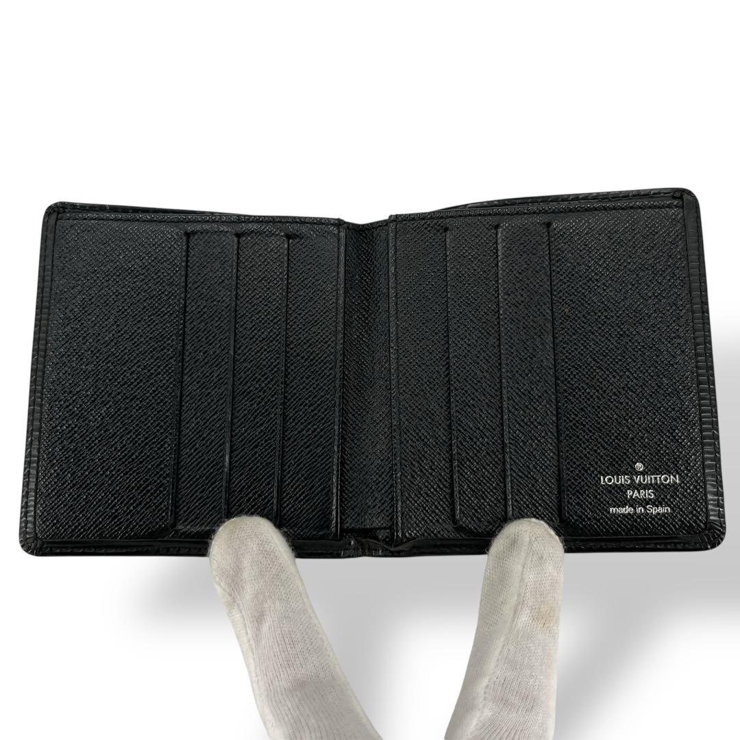 ルイヴィトン　二つ折り財布　お札入れ　ポルトビエ6 カルトクレディ　エピ　ロゴ