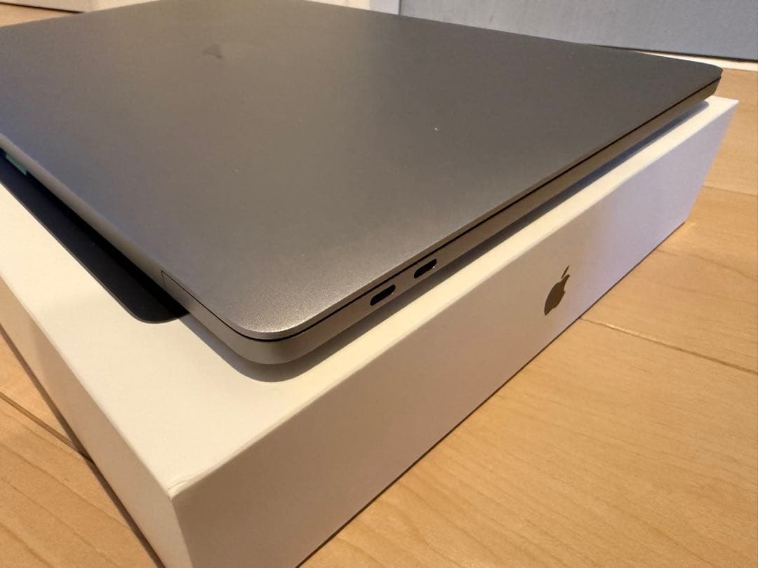 MacBookPro2019 16インチ corei7 16GB 1TB