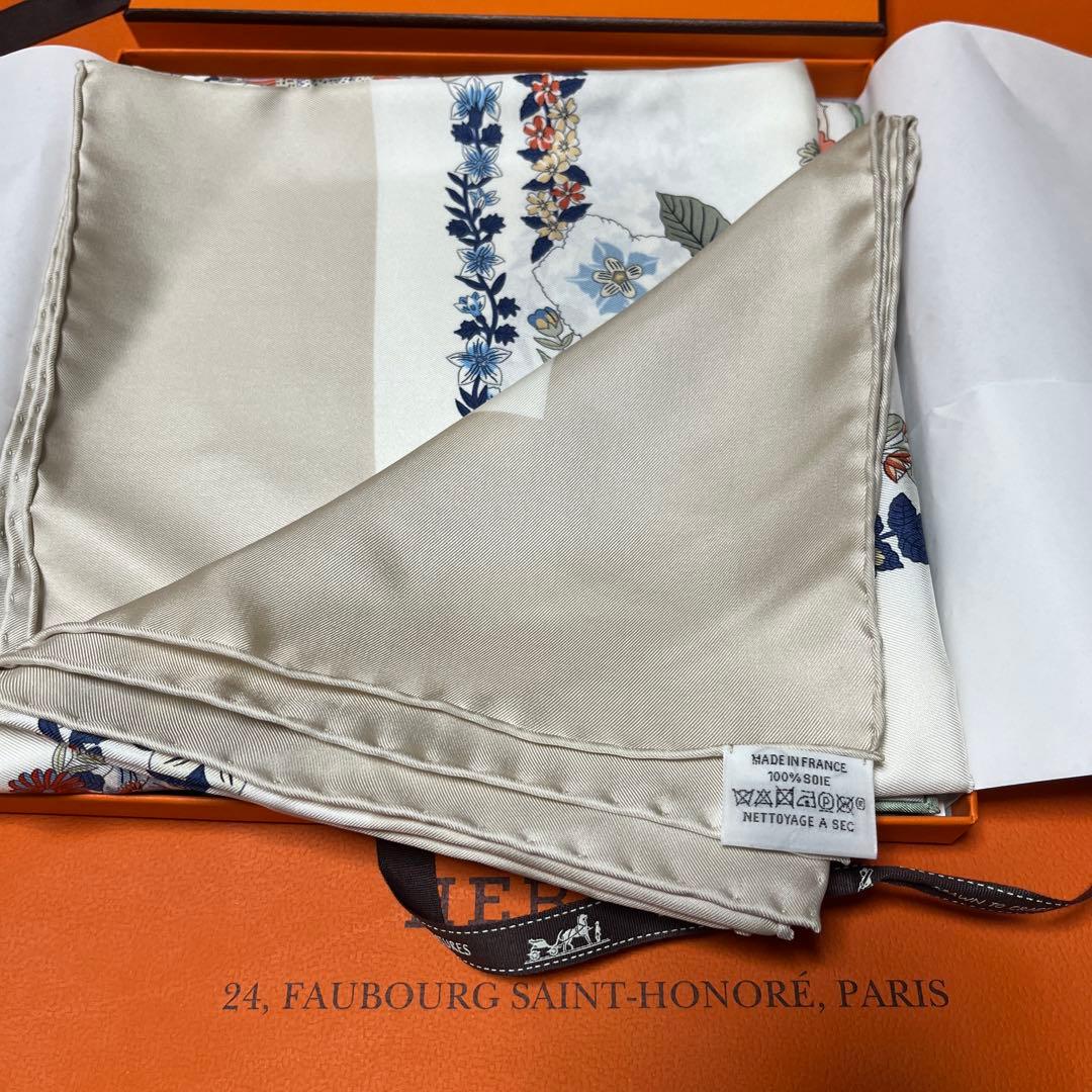 エルメス ブリッドドゥガラ　カレ90 2025ss