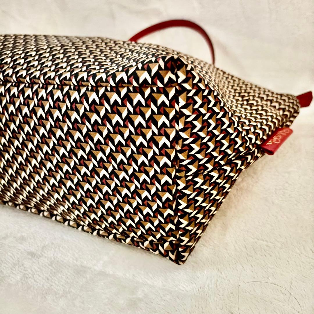 極美品✨️ロベルタピエリ トートバッグ タタミ 赤 収納◎ A4可