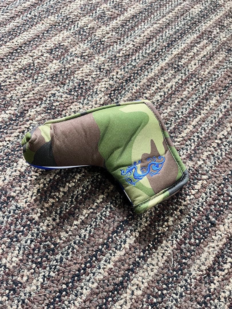 ダンスウィズドラゴン 迷彩柄キャディバッグ