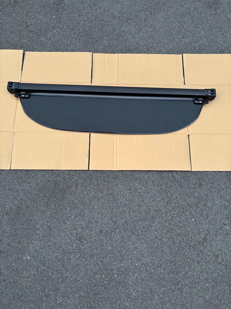 トヨタ カローラツーリング トノカバー