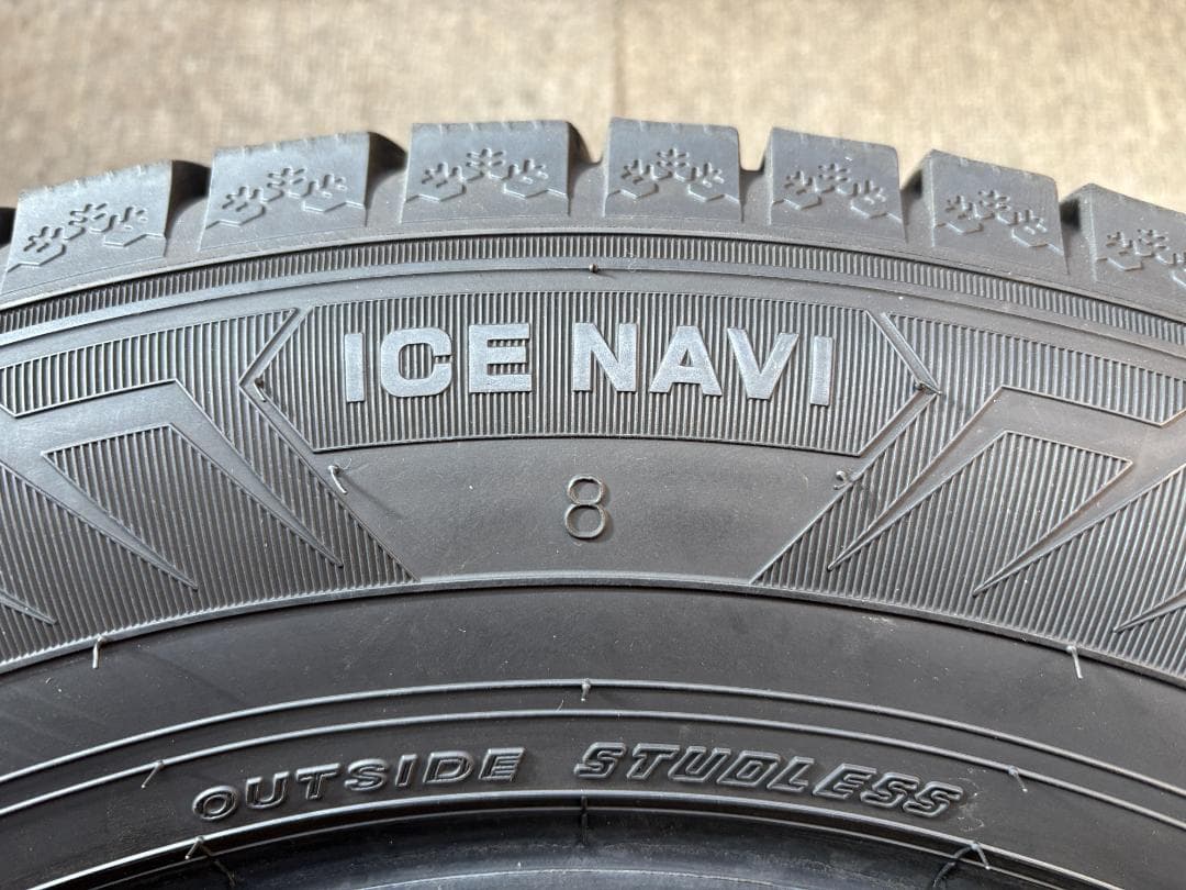 S-619【2022年製造】グッドイヤー ICENAVI8！215/65R16！