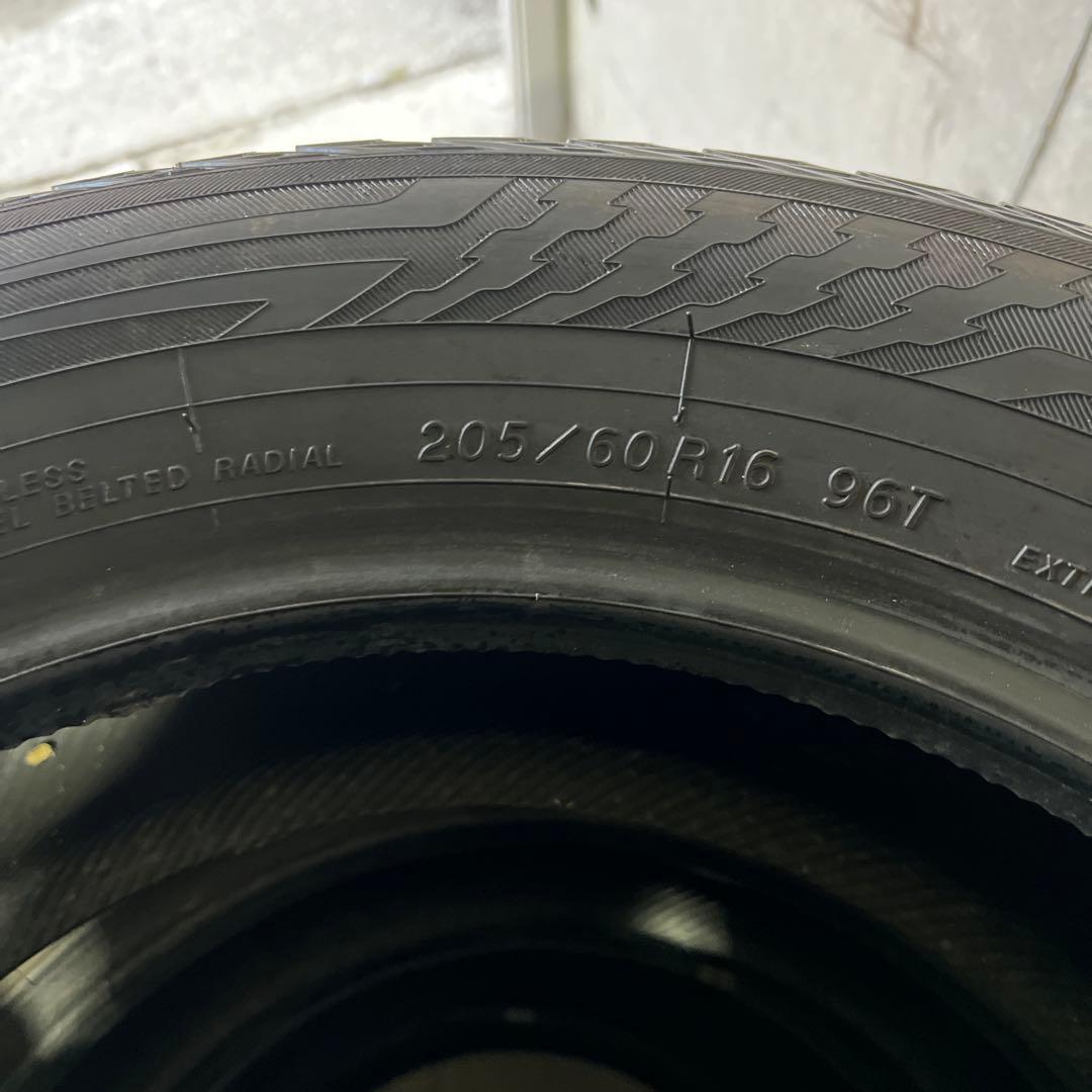 ヨコハマ スパイクタイヤ 205/60R16 4本