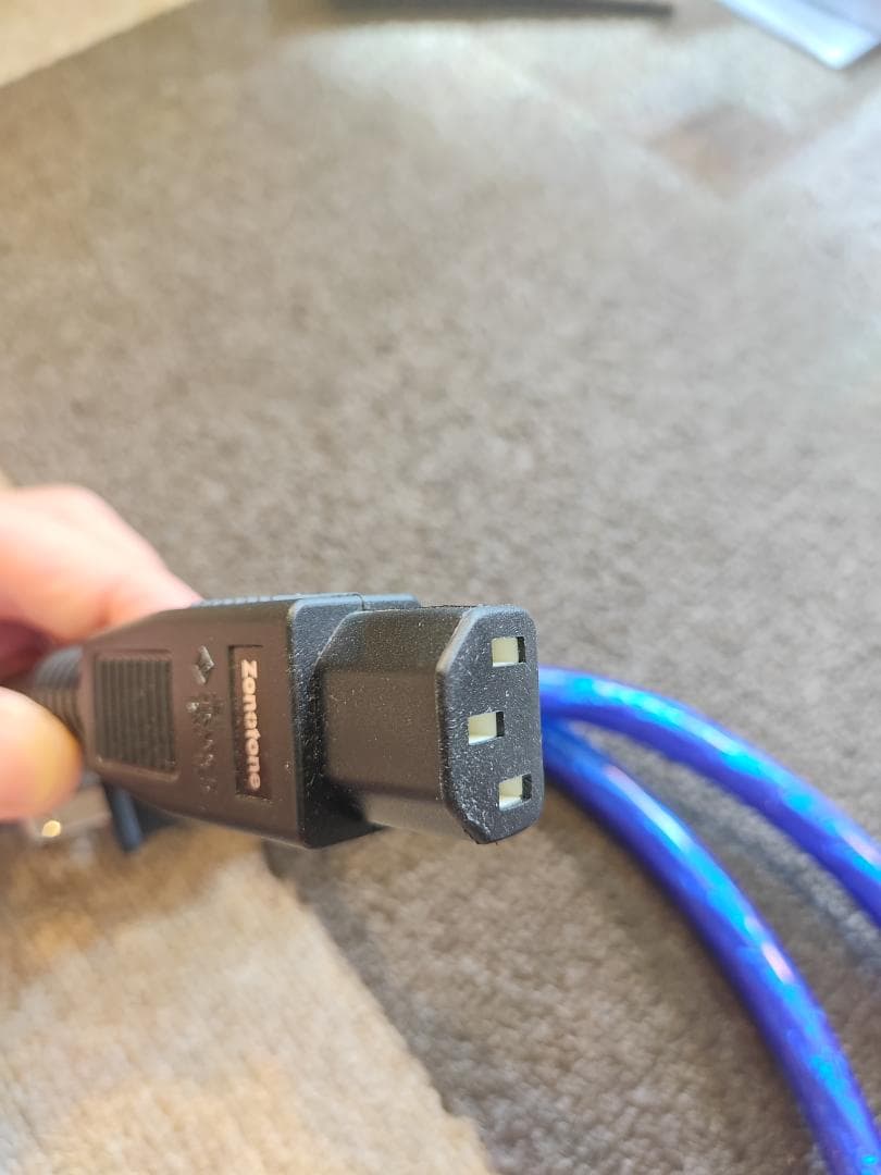 Zonotone 6N2P 3.0 Meister 電源ケーブル