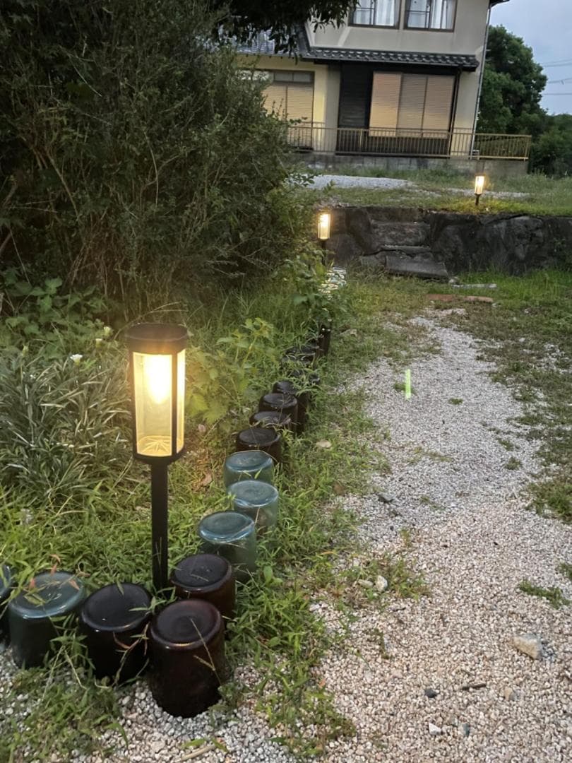 ソーラーライト屋外 8個セット 防水昼夜自動点灯消灯 LEDライト 明るい庭照明