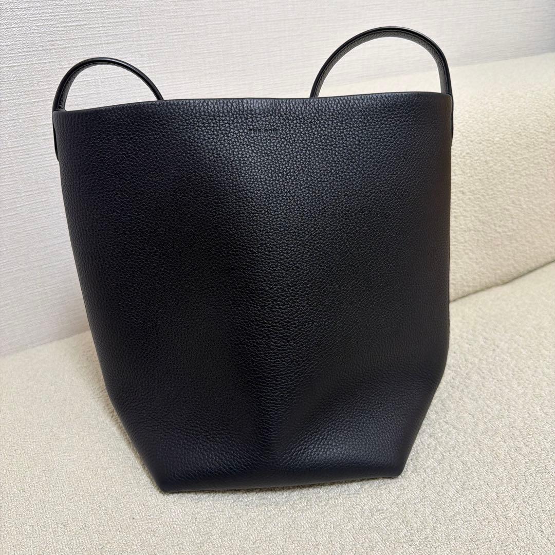 THE ROW パークトート