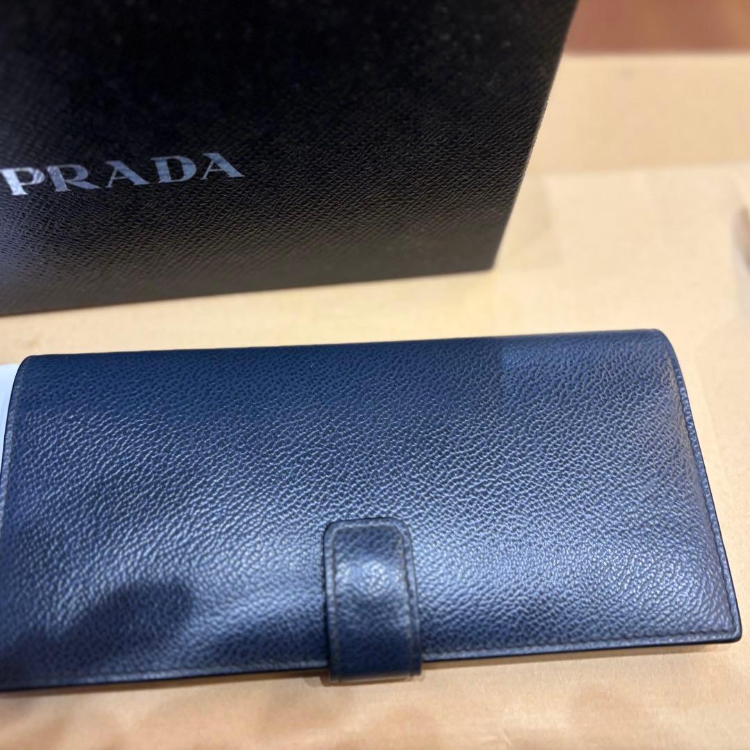ク*エ様 【極美品】PRADA プラダ 長財布 札入れ ネイビー イタリア正規店