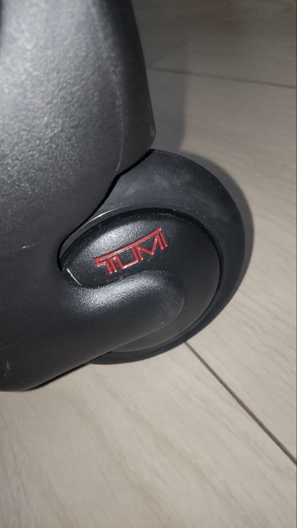 TUMIブラック ナイロン キャリーケース2～3泊