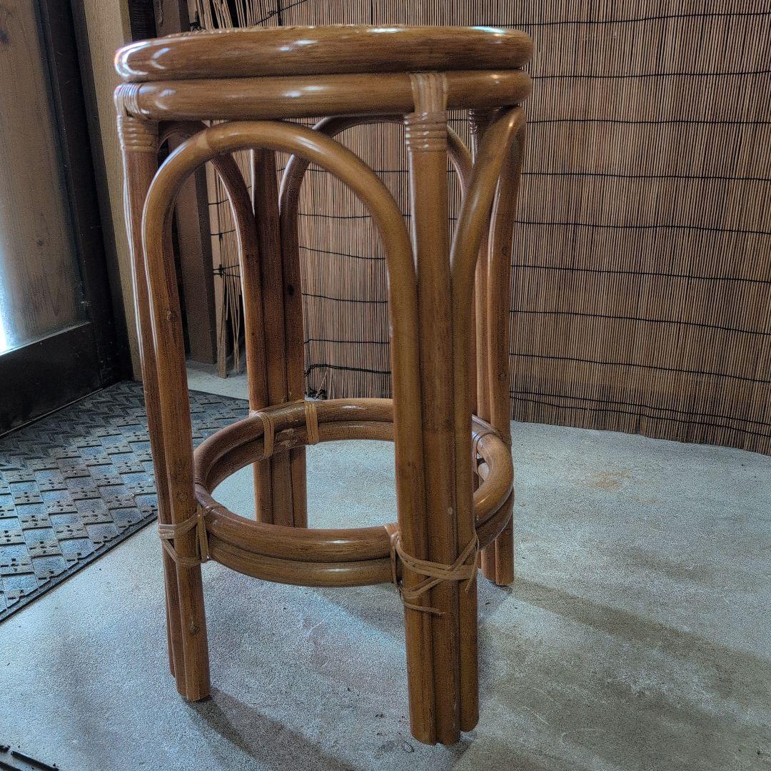 ラタン製円形スツール