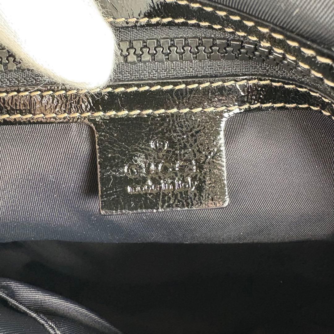 未使用級 現行モデル グッチ メッセンジャーバッグ ブラック ナイロン レザー