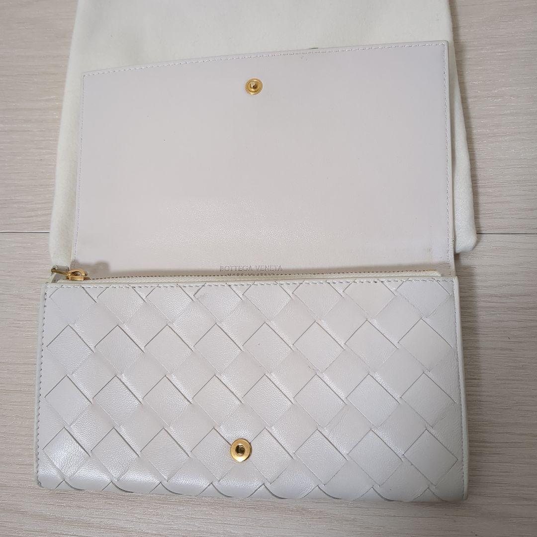 BOTTEGA VENETA ボッテガヴェネタ　イントレチャート　長財布ホワイト