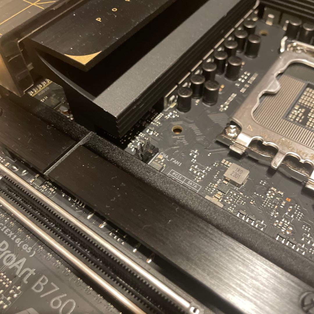 ASUS ProArt B760-CREATOR マザーボード