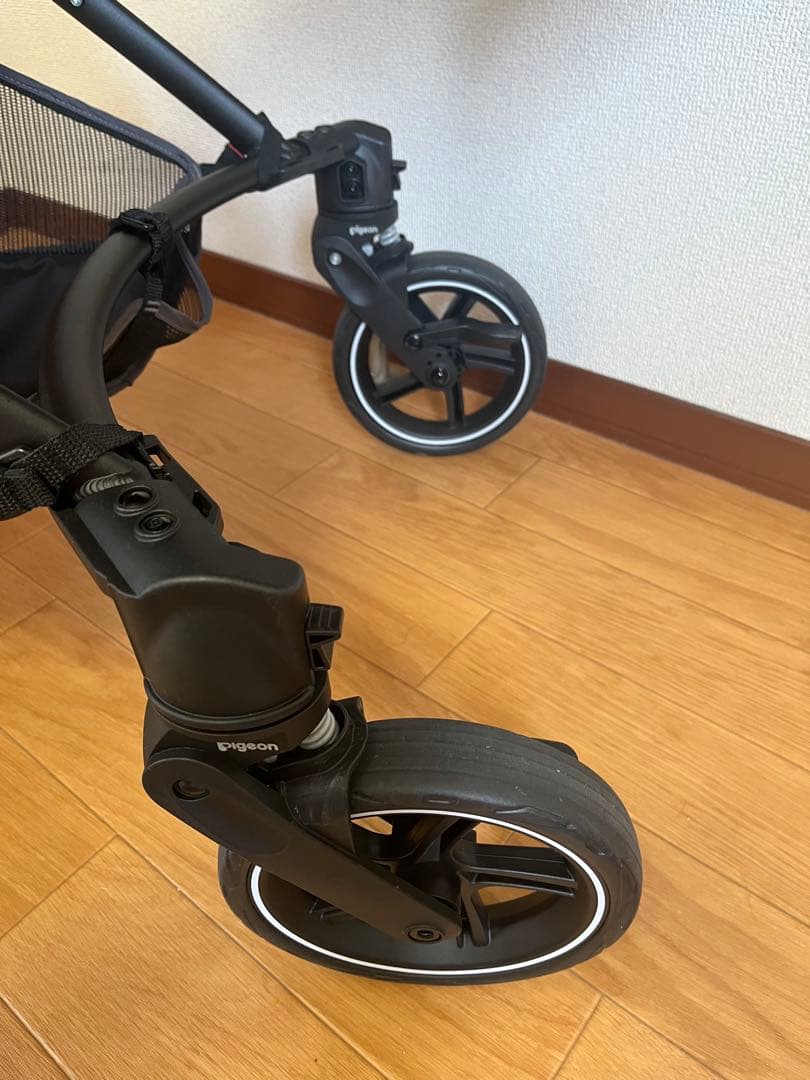 ★リコール対応済み★　ベビーカー　Pigeon Runfee Lino'n