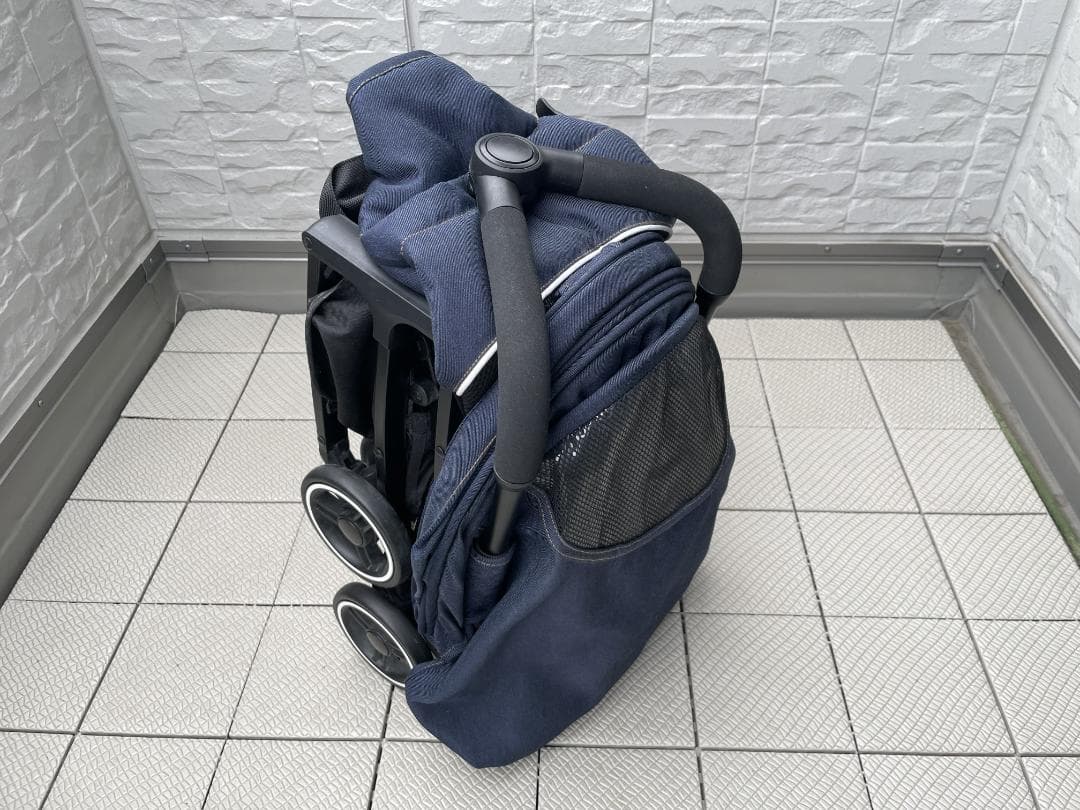 【中古・ほぼ新品】トラベルバギーA3+（小型・軽量、2台目用に！）