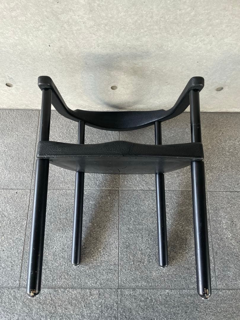 カッシーナレオナルド アームチェア　Strassle Collection 1脚