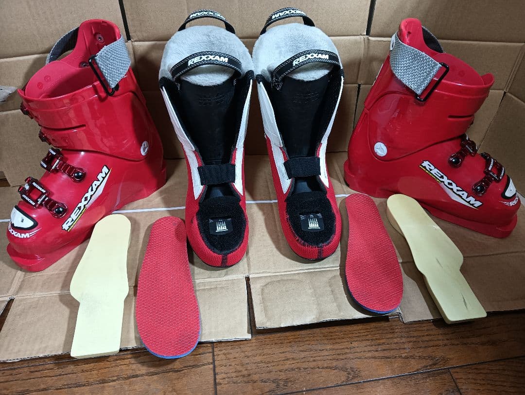 REXXAM LIBERO L90 スキー用ブーツ 赤
