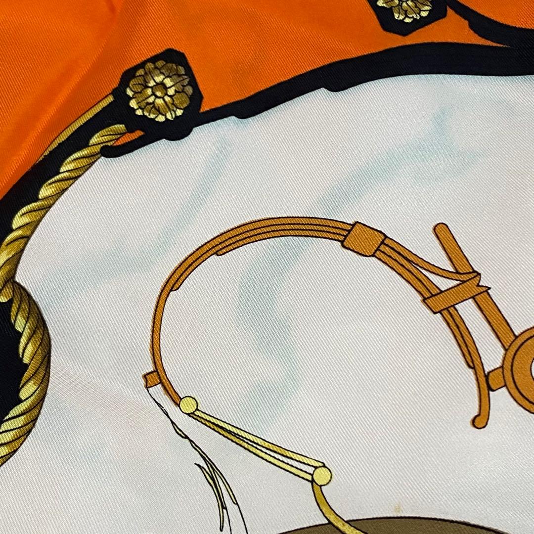 HERMESカレ90シルクスカーフ　スプリング　オレンジ