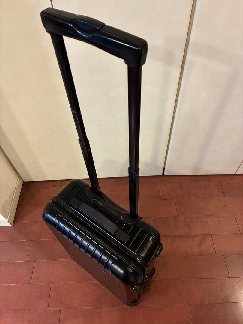 【貴重な廃盤モデル/中古】リモワ RIMOWA SALSA 55cm 機内持込可