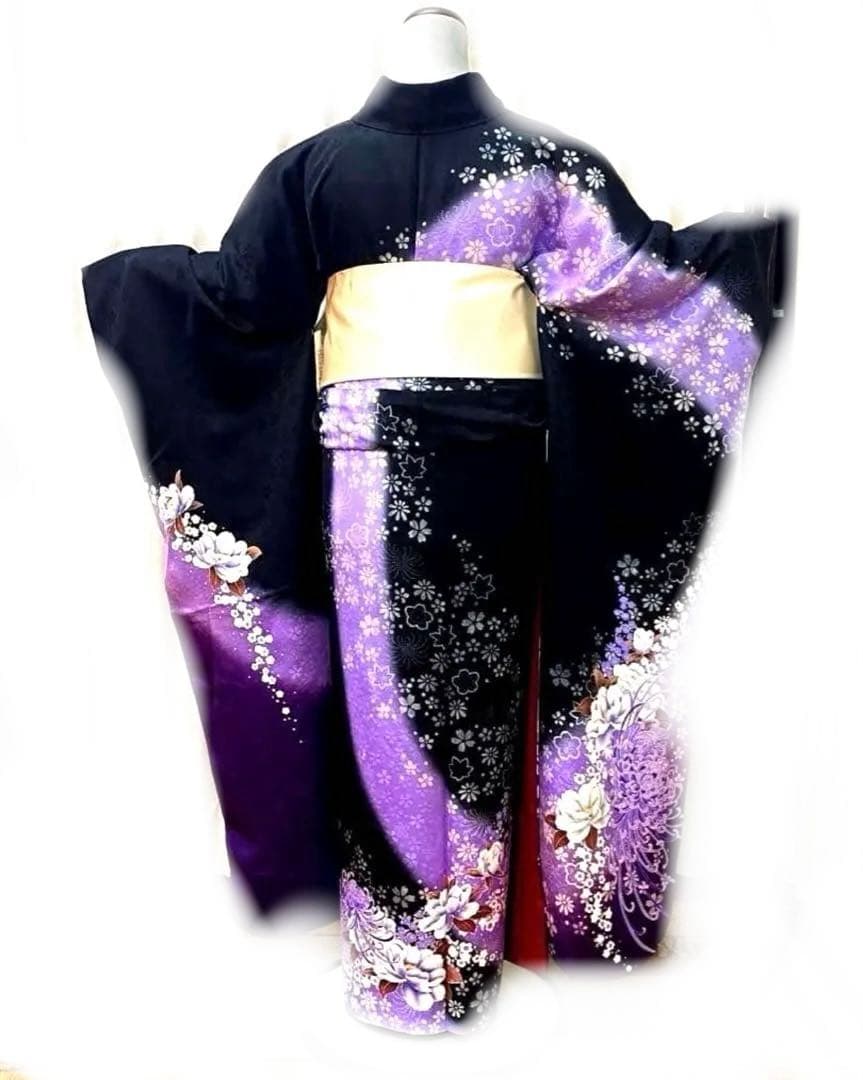 どんぐりコロコロ❣️美品　正絹振袖　ブラック　紫系　成人式　クリーニング済み