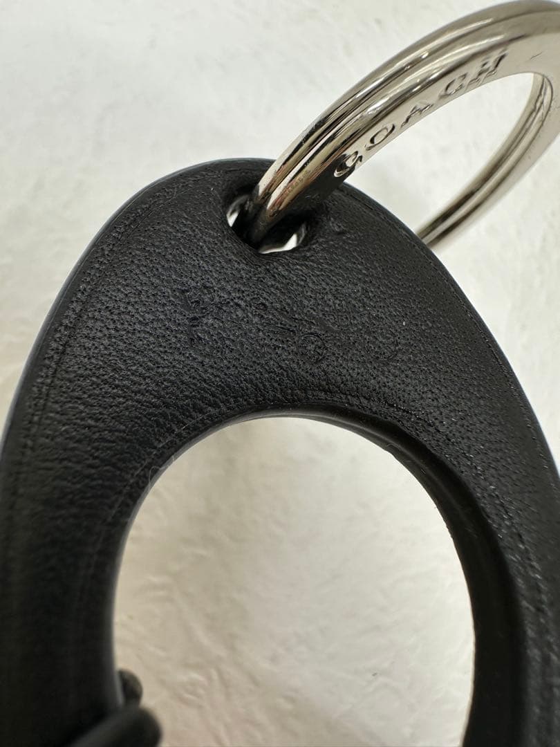 COACH キースヘリングクマ型キーホルダー ・キーホルダー2個