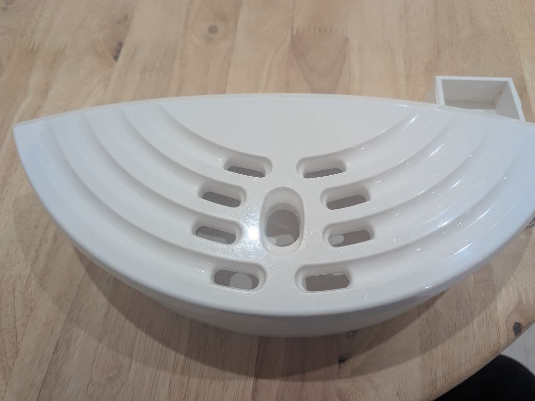 ウォーターサーバー エブリーフレシャス(トール、マットホワイト)