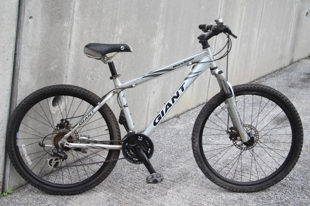 引き取り限定♪GIANT♪ROCK5500♪前後ディスクブレーキ♪ジャイアント♪