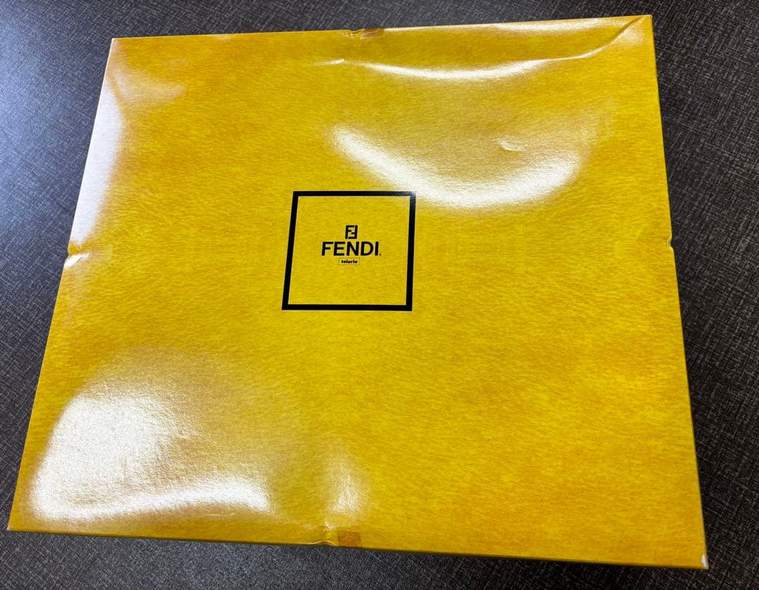 【未使用品】FENDI フェンディ シルク 肌掛け布団 ズッカ