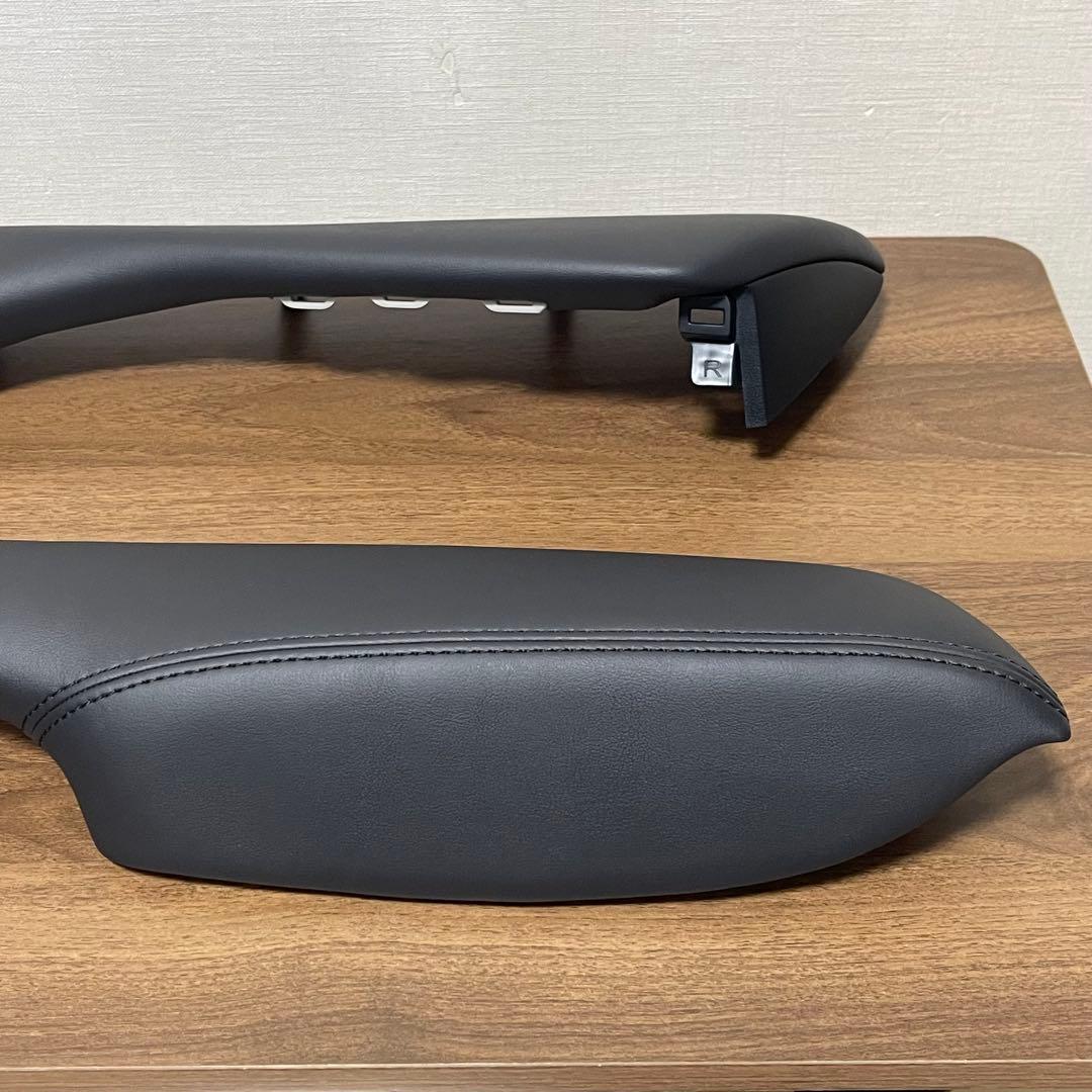 30後期 アルファード/ヴェルファイア ドアアームレスト(合成皮革製) 極上美品