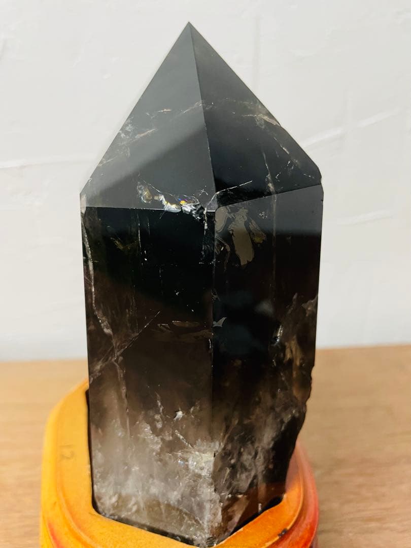 煙水晶 スモーキークォーツ 六角柱 約20cm 台座付き