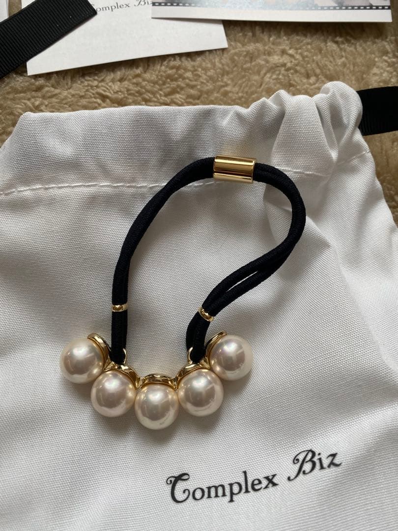 新品コンプレックビズ　ポライトパールポニー　ゴム