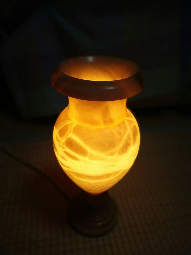 最終価格希少価値天然大理石のみの素材で作られた電気スタンド