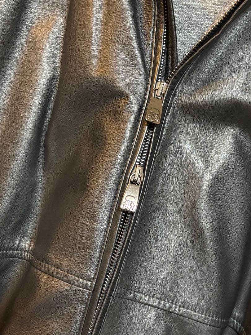 CORNELIANI フード付きブラックレザージャケット 50サイズ　中古美品