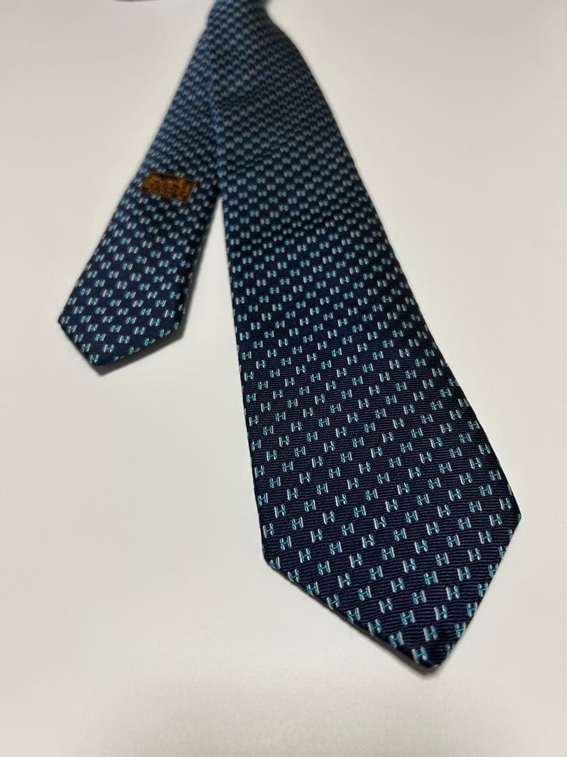 エルメス　HERMES フランボワイヤン・ウェブネクタイ　H柄