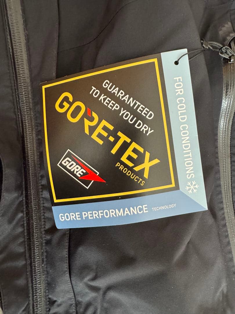 Daiwa ゴアテックス プロダクト コンビアップ ウィンタースーツ　XL 黒