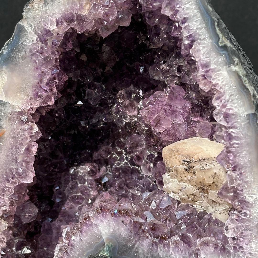 天然石 タイチンルチルクォーツ共生アメジストのドーム　置物G.80