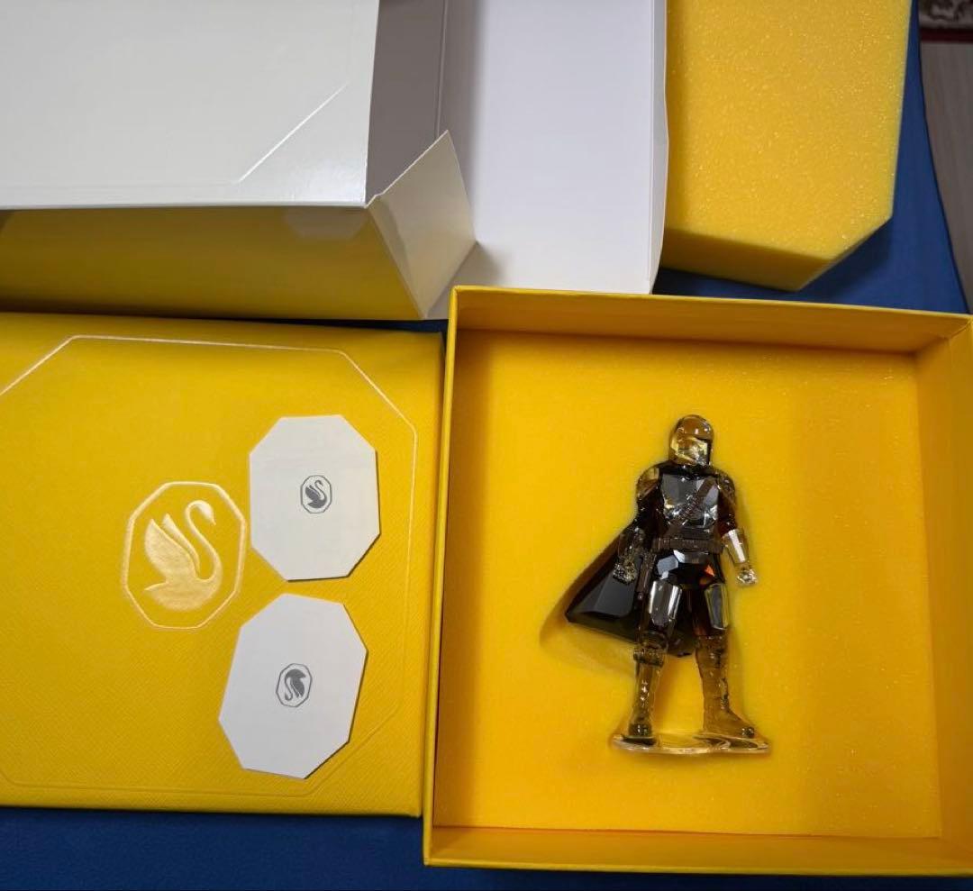 スワロフスキー　マンダロリアン　スターウォーズ　Swarovski