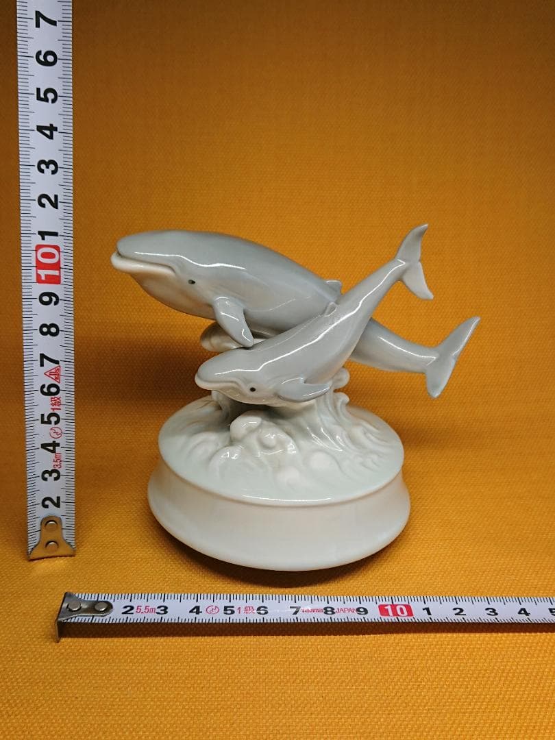 【美品】オルゴール　イルカ　陶器　置物　インテリア　工芸品　美術品　A1437
