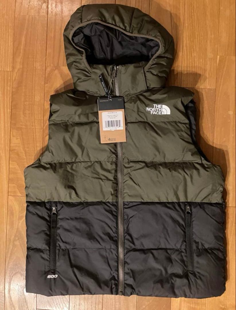 The North Face リバーシブルダウンベスト