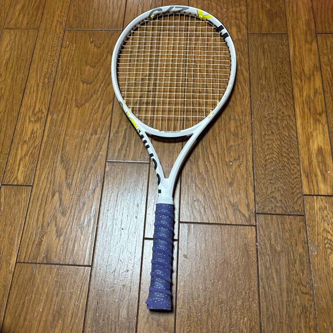 お値下げ❤️テクニファイバー　TFX 275 グリップ1 ソフトラケットケース付き