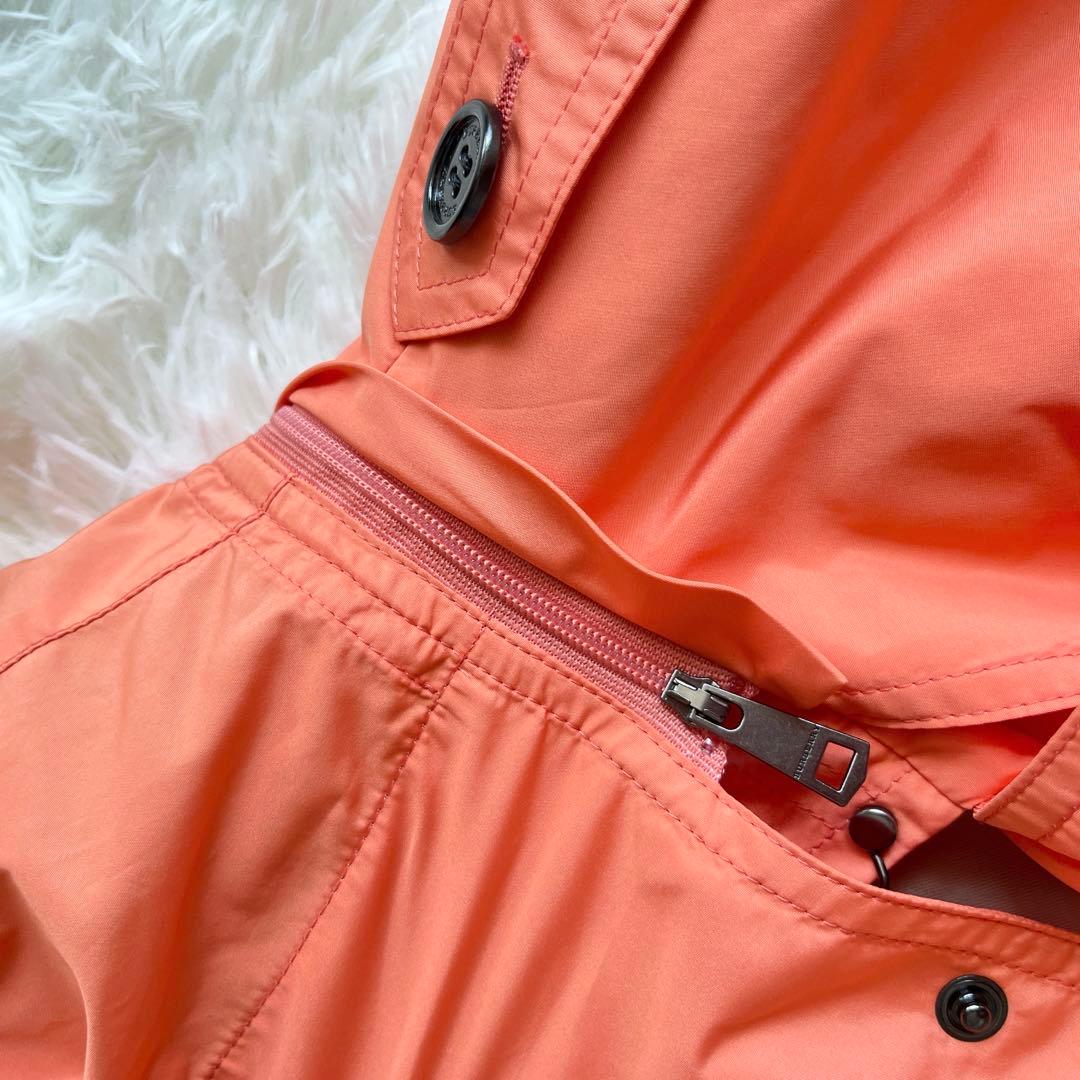 極美品　バーバリー　撥水加工　オレンジ　多機能ハーフコート　ベルト　フード