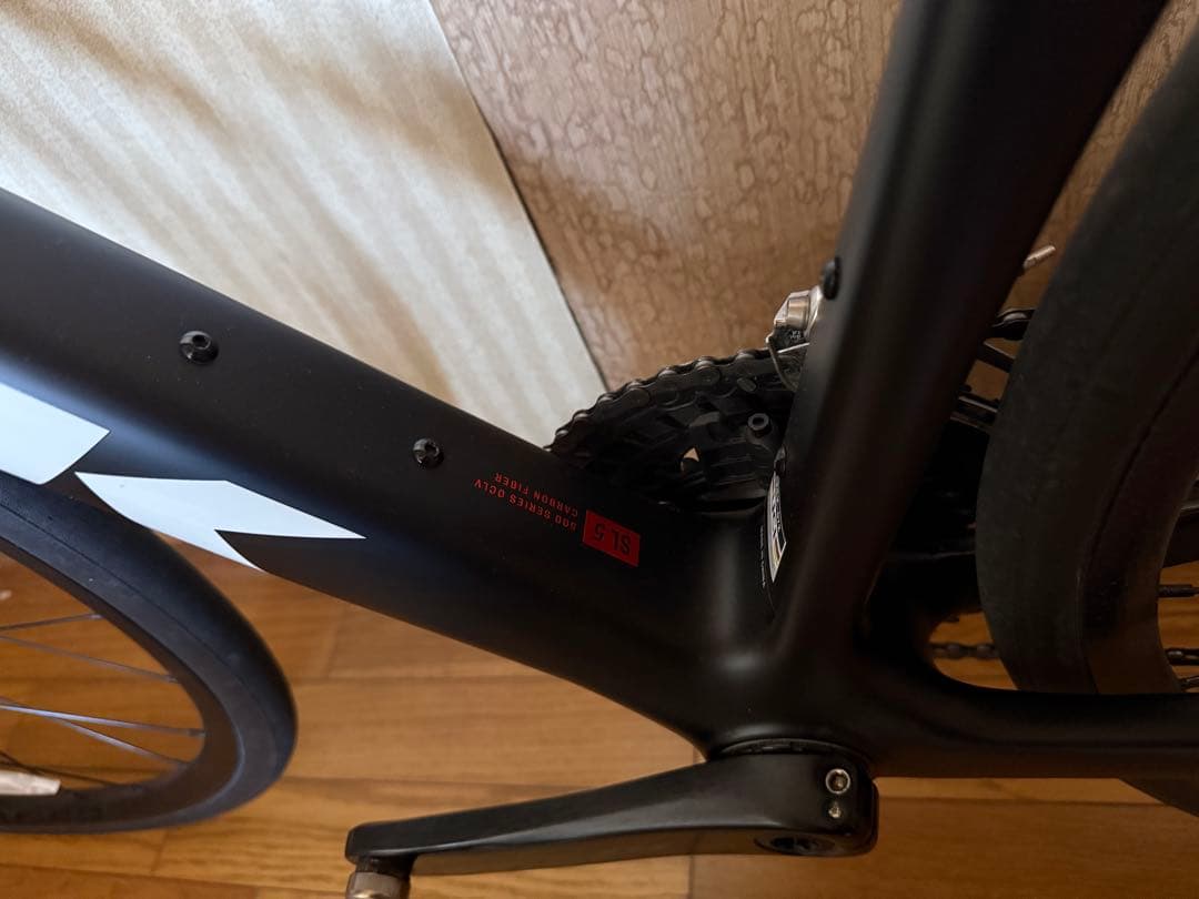 TREK　Madone SL 5 Gen 8 Sサイズ　室内保管　2025