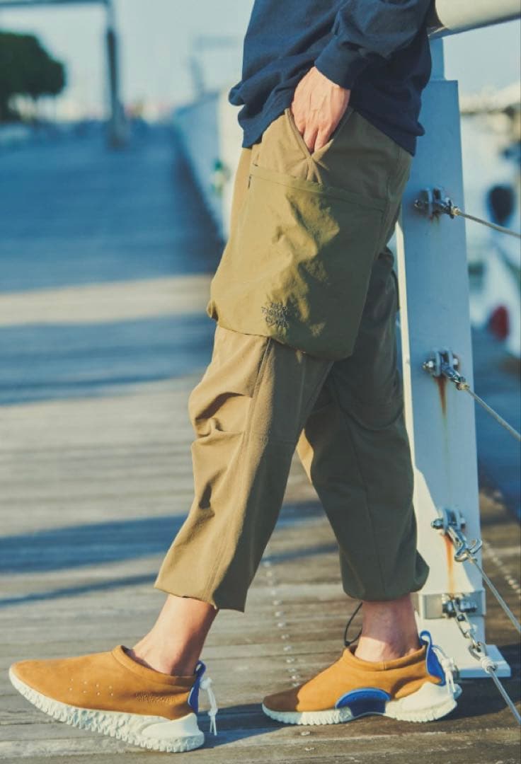 【新品未使用品】アイリーフィッシングクラブ　カーゴパンツ　黒Ｌ