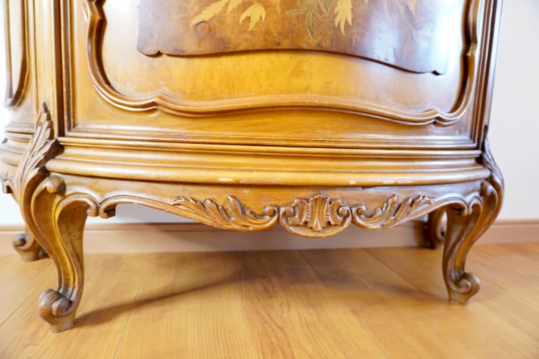 ケ*ー様 イタリア アンティーク 高級輸入家具 ガラスキャビネット