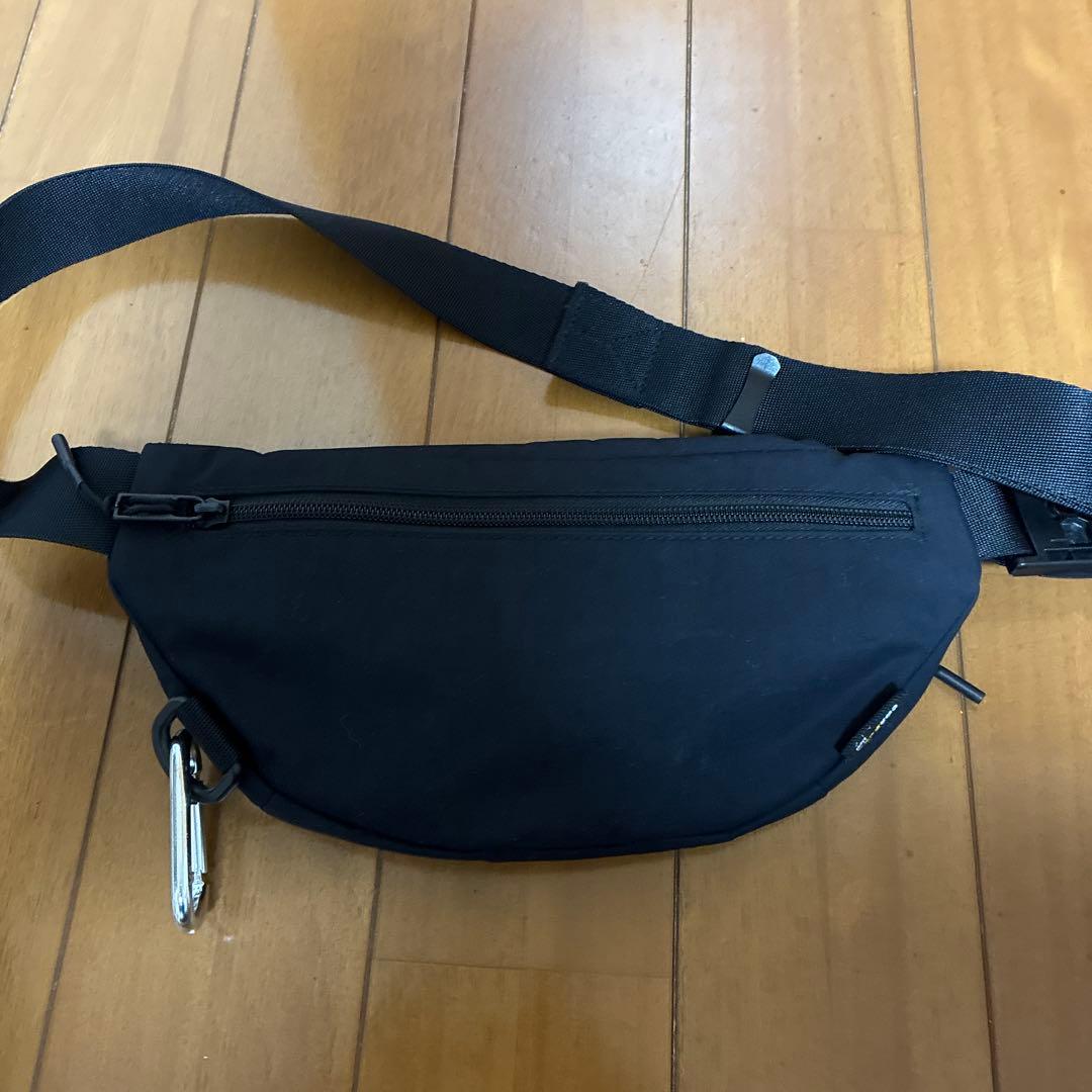 Y-3 ワイスリー ボディバッグ WAISTBAGボディバッグ ブラック