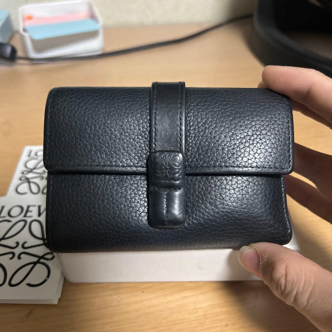 ロエベ スモールバーティカルウォレット