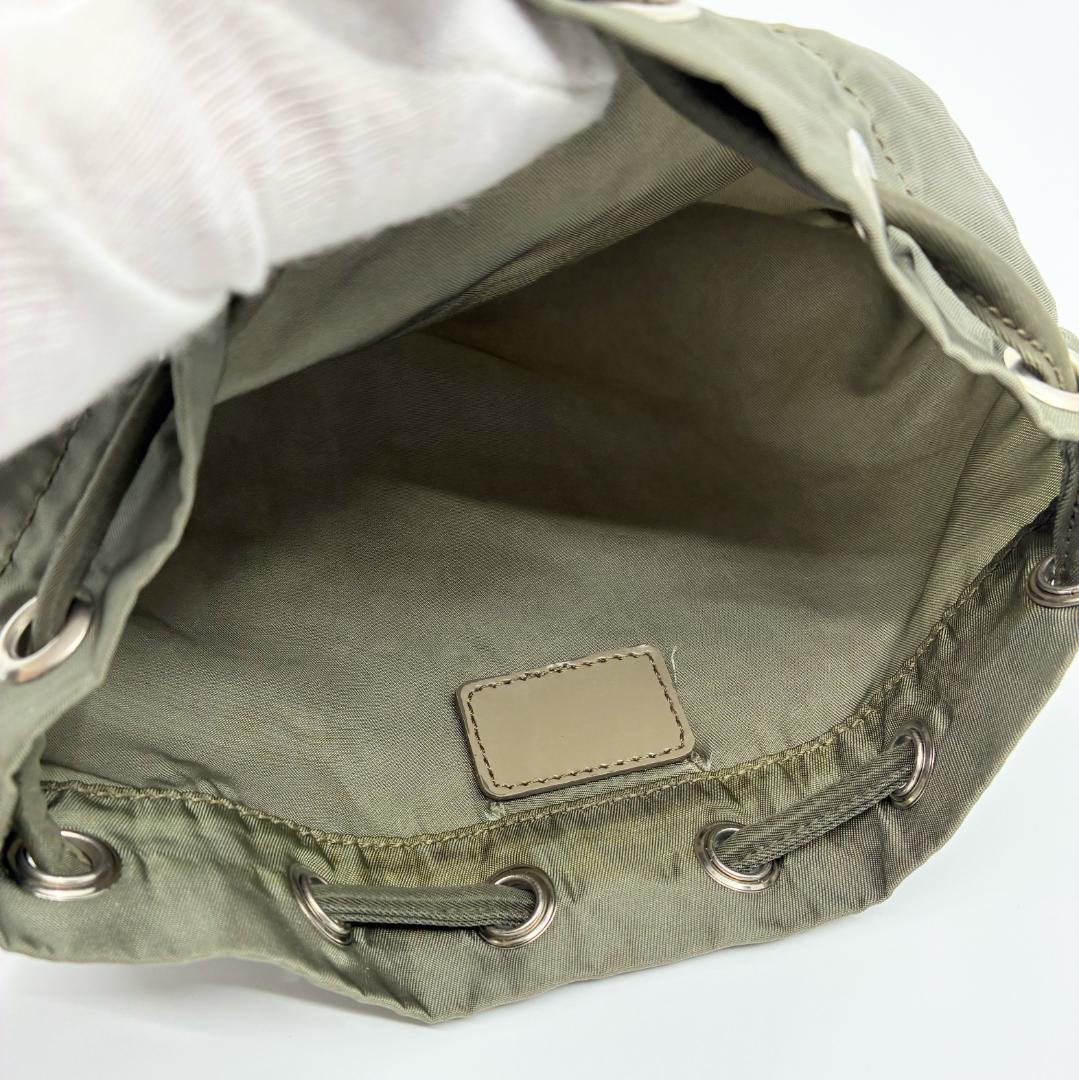 PRADA プラダ 巾着ポーチ カーキ A1362A2